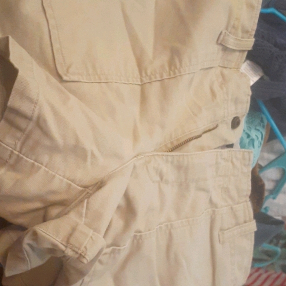 American eagle outfitters khaki shorts